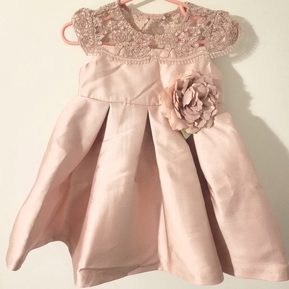 Like New Rare Editions Formal Baby Dress (12mos) - Picture 1 of 6
